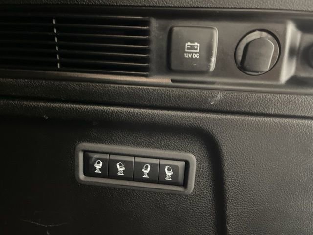 Used 2024 Jeep Wagoneer L Series II w/ Flexible Seating Group image 12