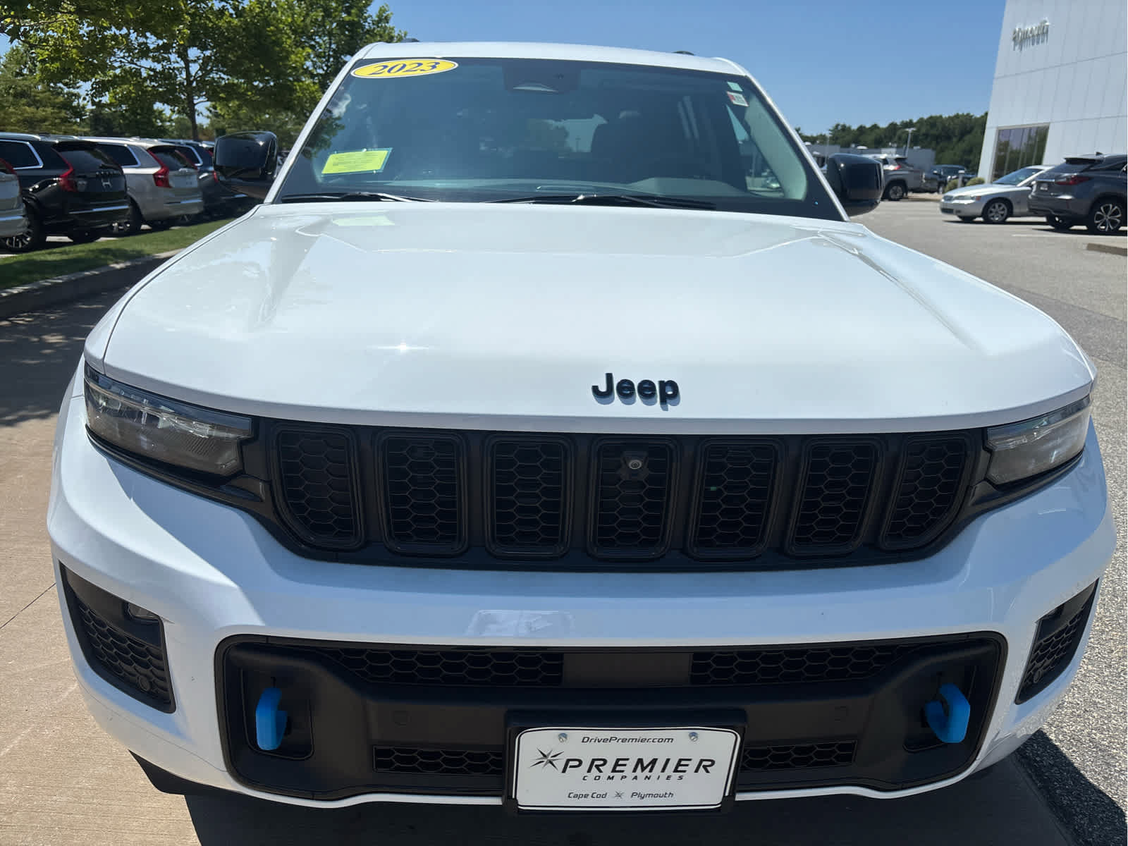 Used 2023 Jeep Grand Cherokee 30th Anniversary AWD/4WD image 3