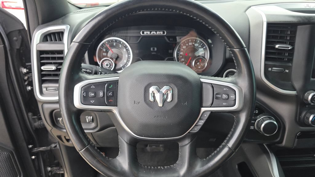 Used 2022 RAM 1500 Big Horn AWD/4WD image 14