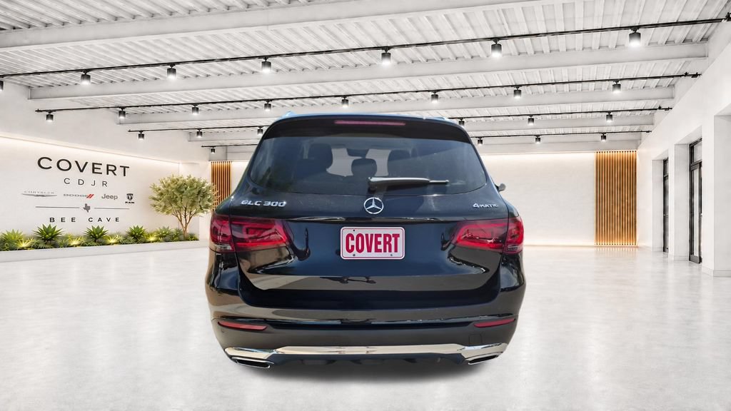 Used 2022 Mercedes-Benz GLC 300 4MATIC w/ Driver Assistance Package image 10