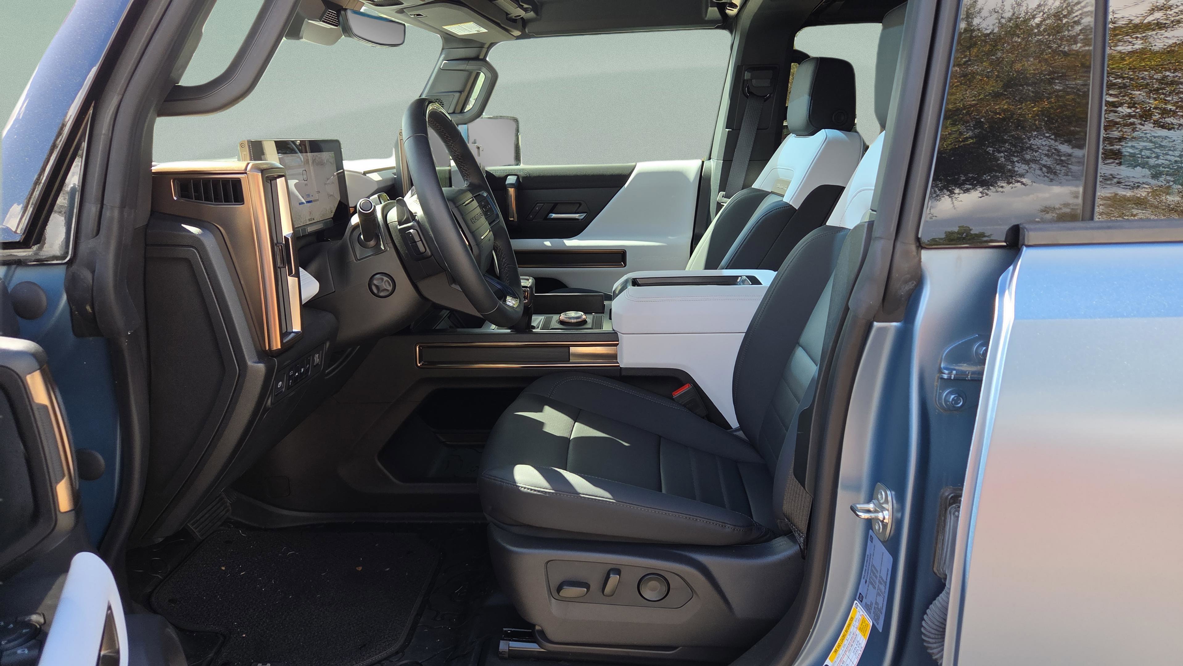 New 2024 GMC Hummer EV 3X w/ Omega Edition AWD/4WD image 27