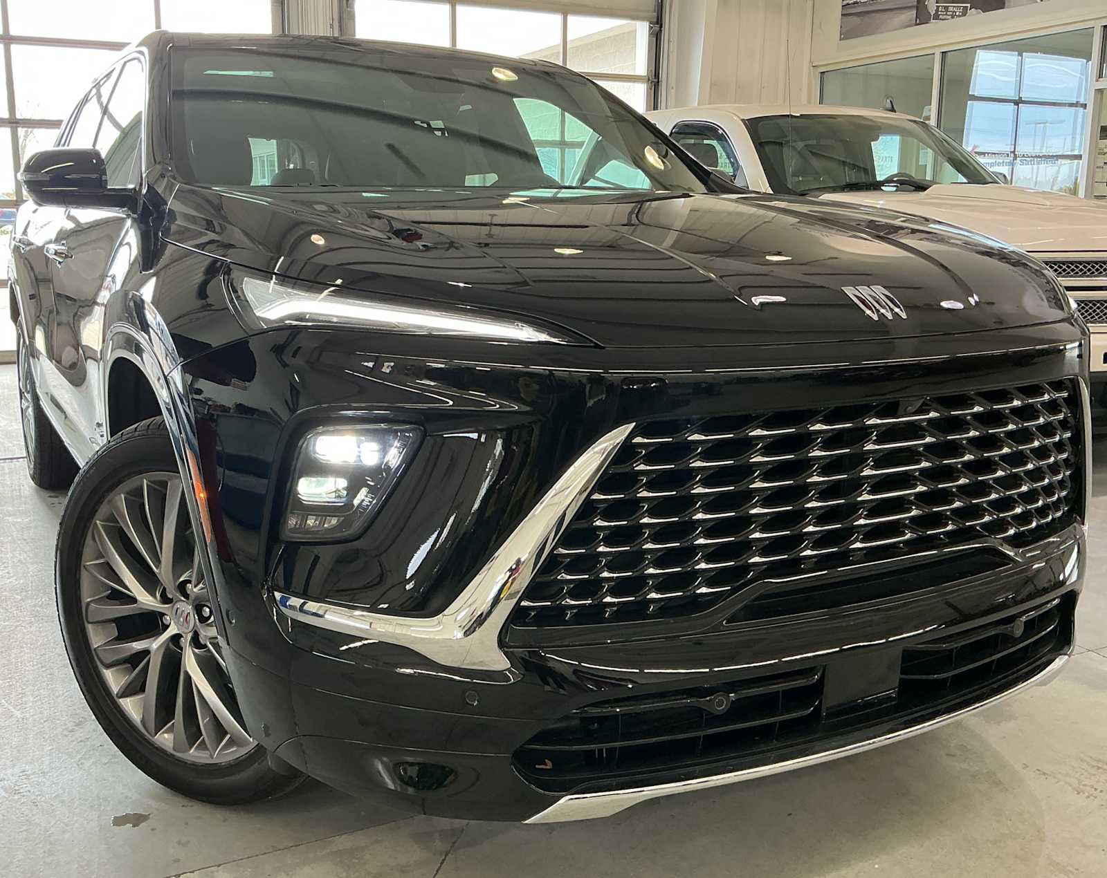 Used 2025 Buick Enclave Avenir w/ Super Cruise Package
