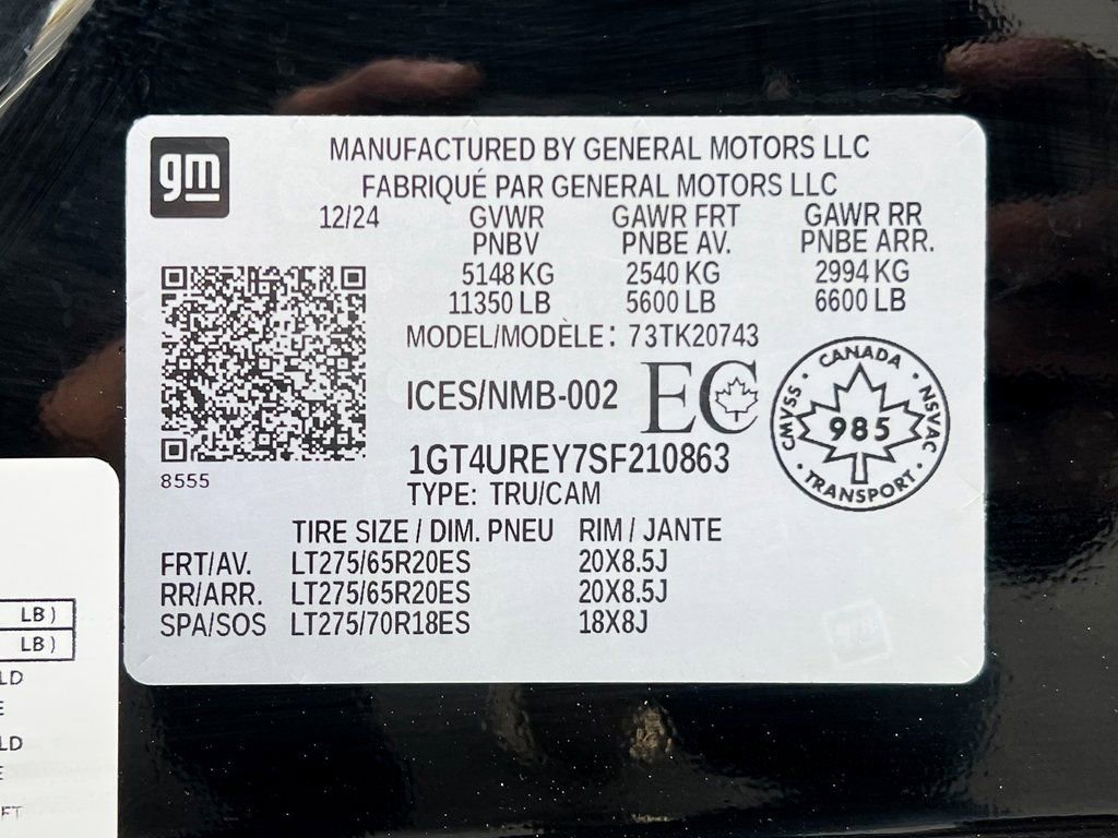 Used 2025 GMC Sierra 2500 Denali image 28