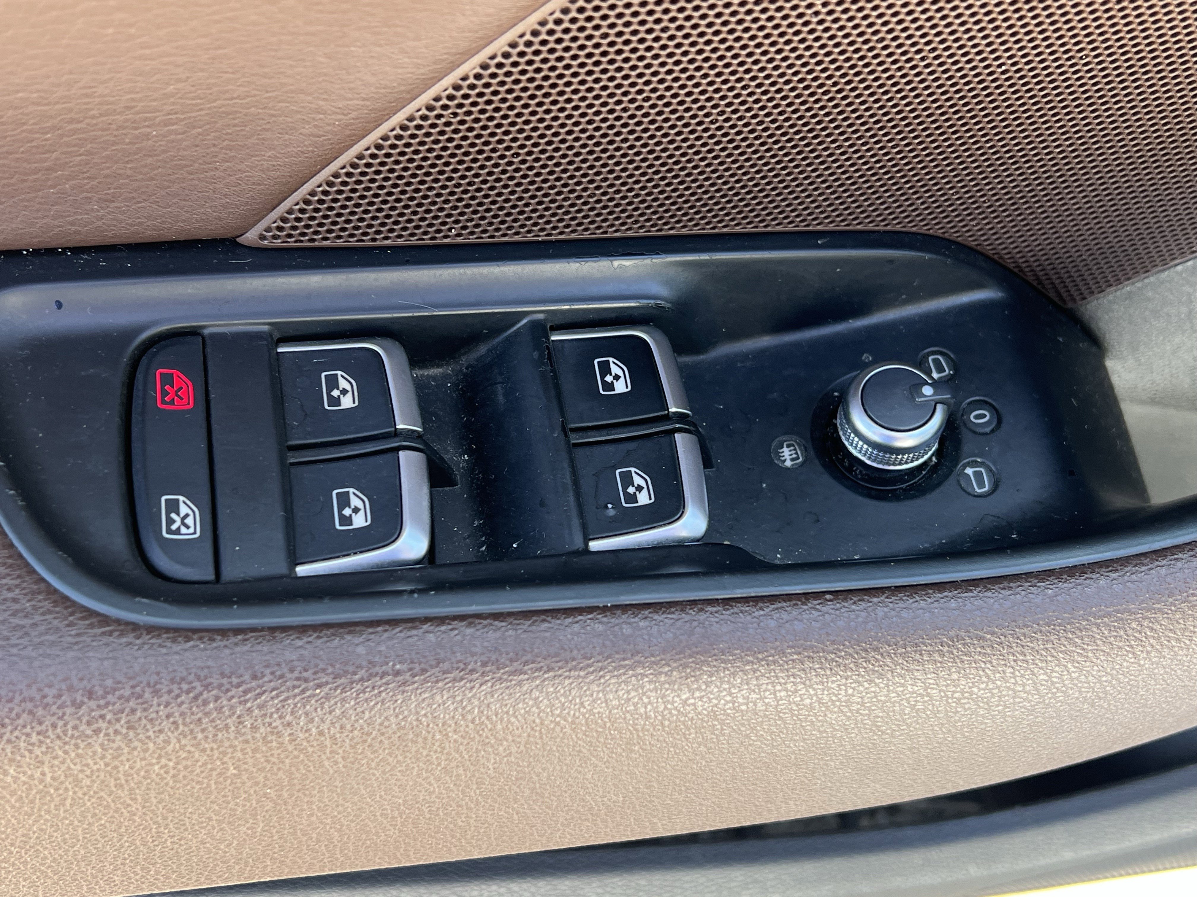 Used 2017 Audi A3 2.0T Premium w/ Convenience Package AWD/4WD image 15