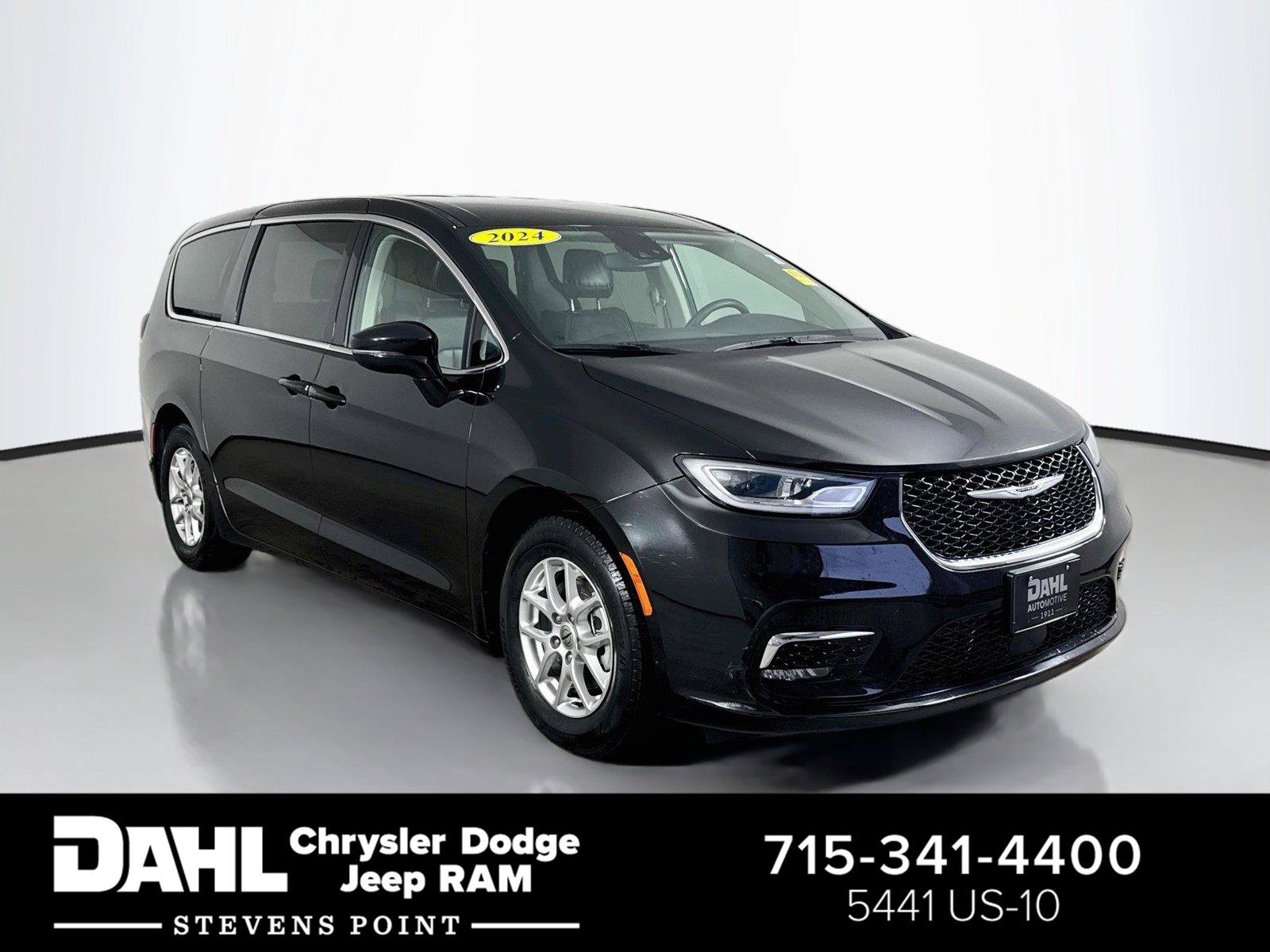 Used 2024 Chrysler Pacifica Touring-L