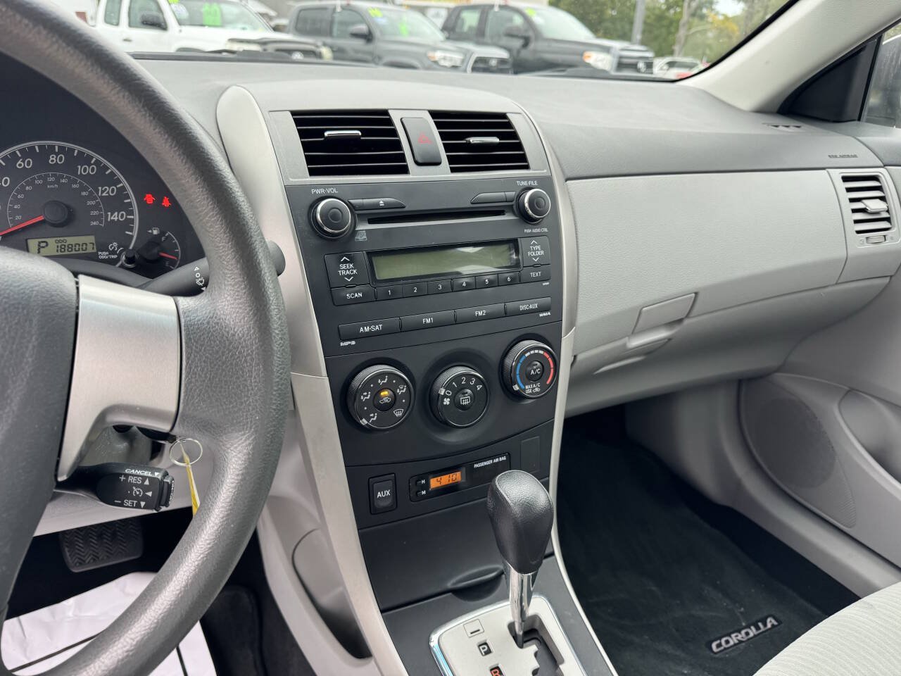 Used 2010 Toyota Corolla LE FWD image 19
