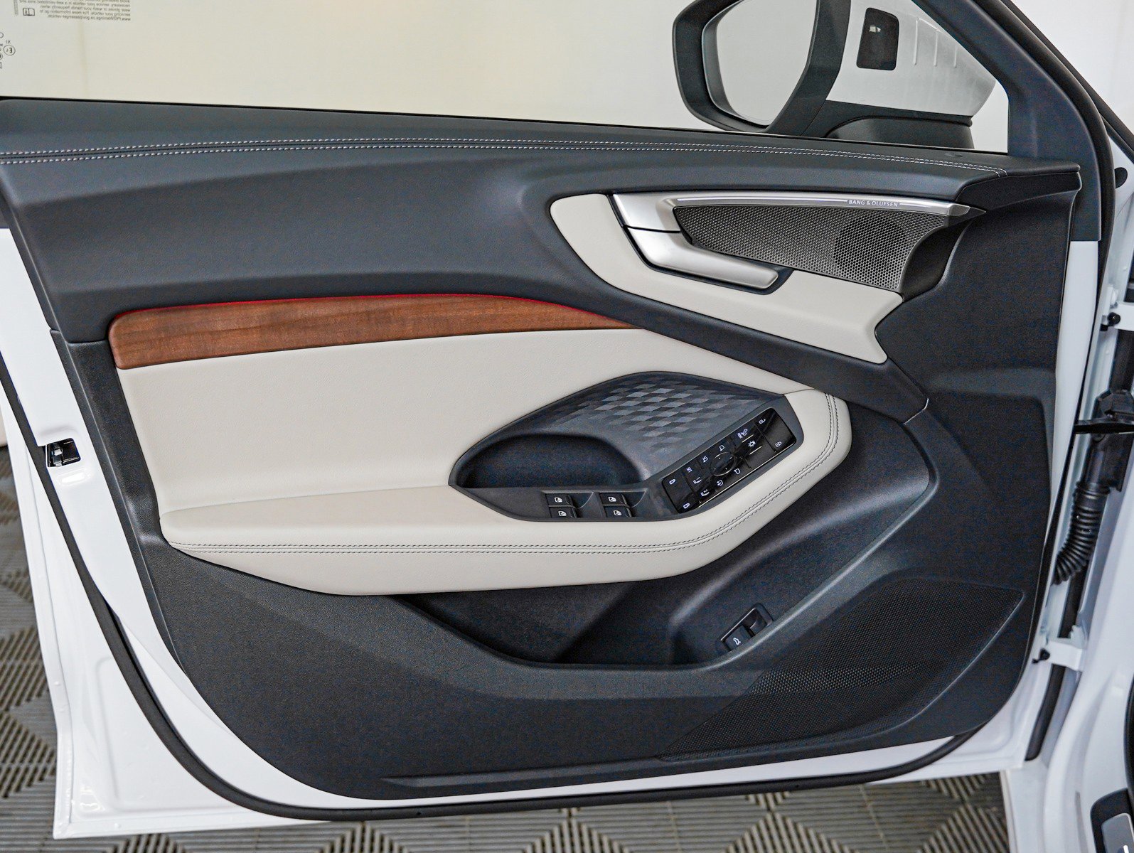 New 2025 Audi A5 2.0T Prestige image 22