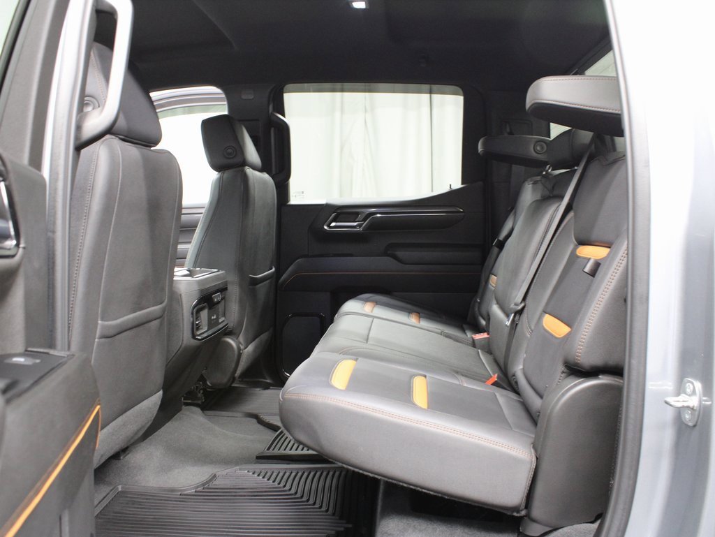 Used 2024 GMC Sierra 1500 AT4 w/ AT4 Preferred Package image 10