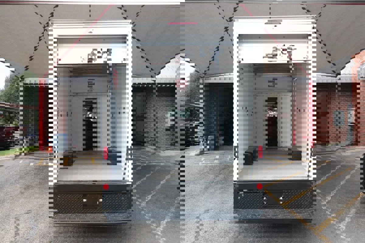 Used 2023 Ford E-350 and Econoline 350 Super Duty w/ Driver's Safety Package image 19