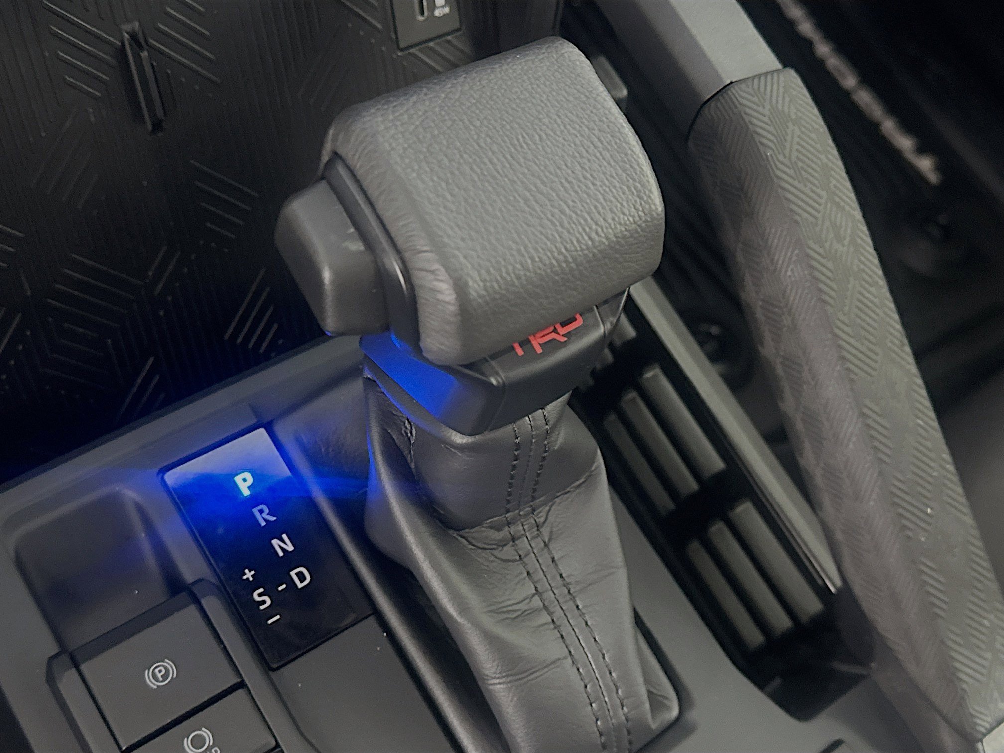 Used 2025 Toyota Tacoma TRD Off-Road AWD/4WD image 25