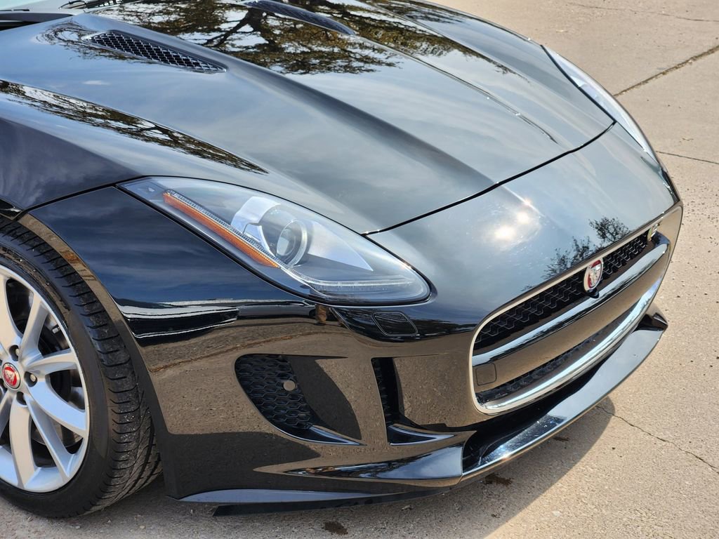Used 2015 Jaguar F-TYPE S image 8