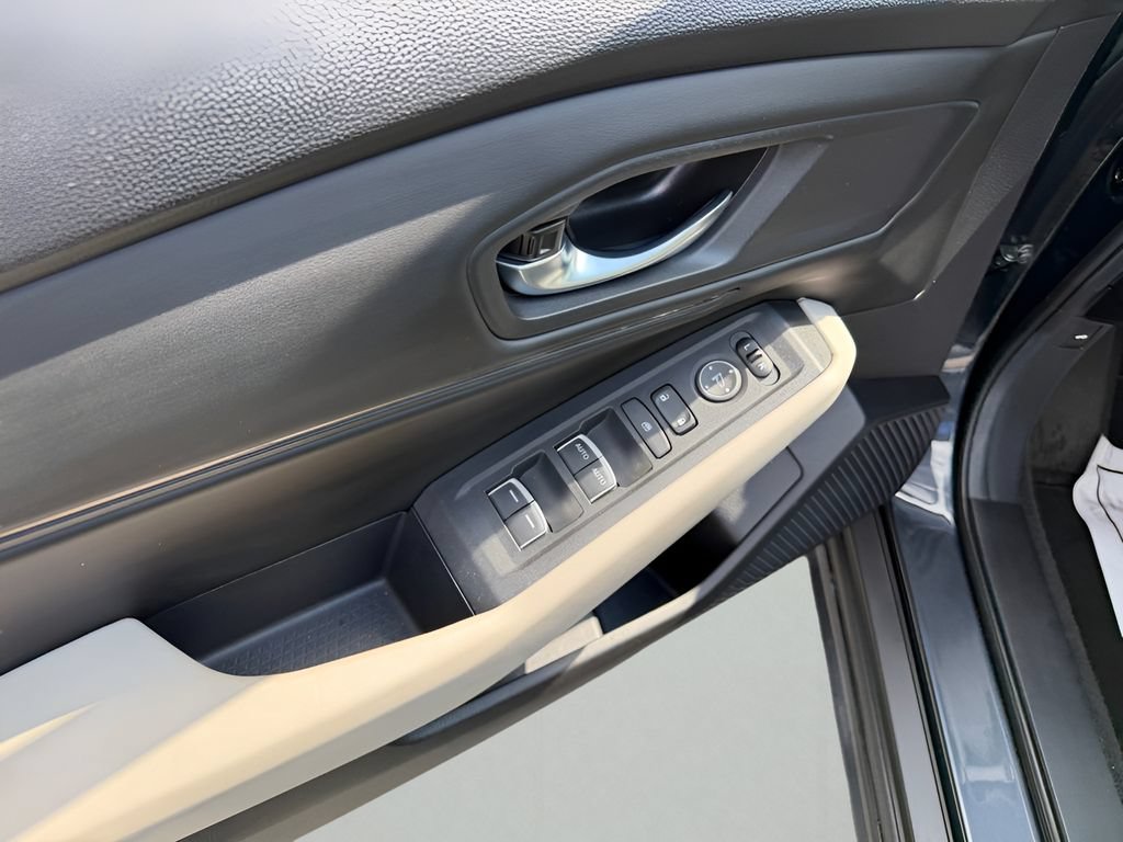 Used 2023 Honda Accord EX image 15