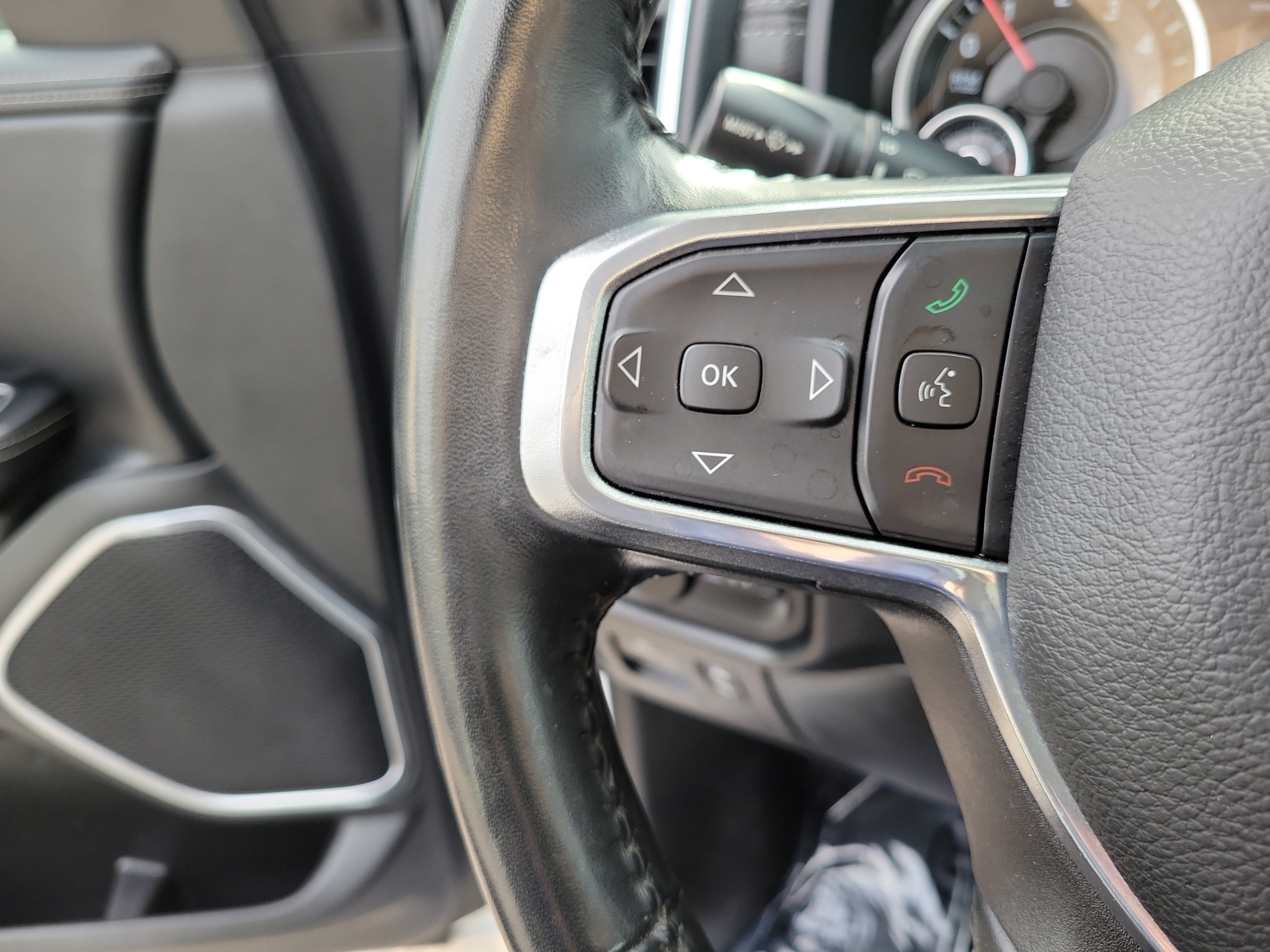 Certified 2022 RAM 1500 Laramie AWD/4WD image 25