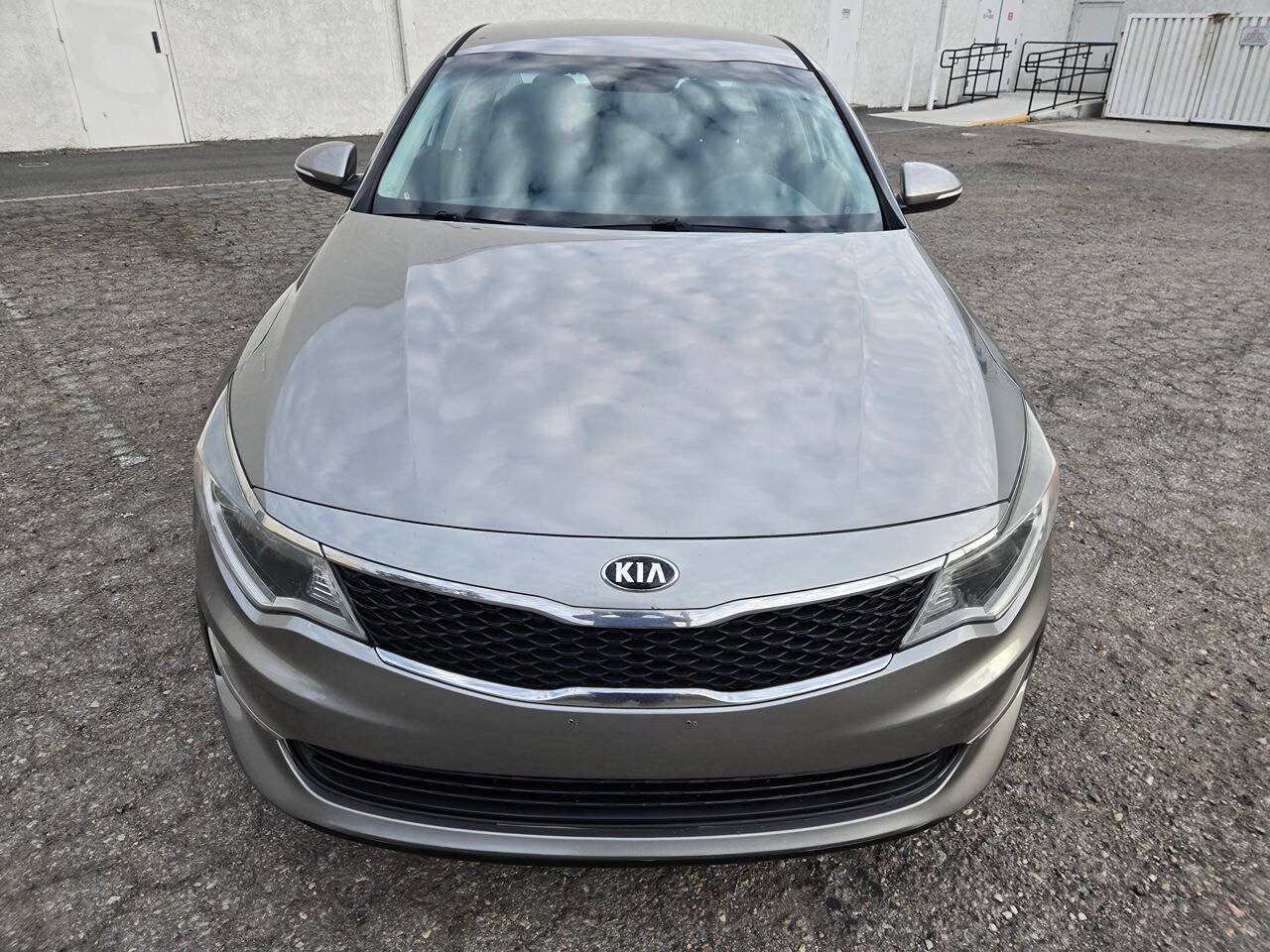Used 2018 Kia Optima LX FWD image 6