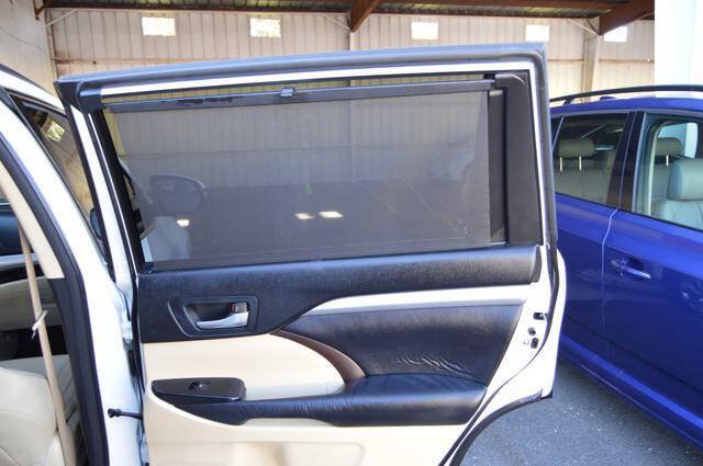 Used 2015 Toyota Highlander XLE FWD image 64