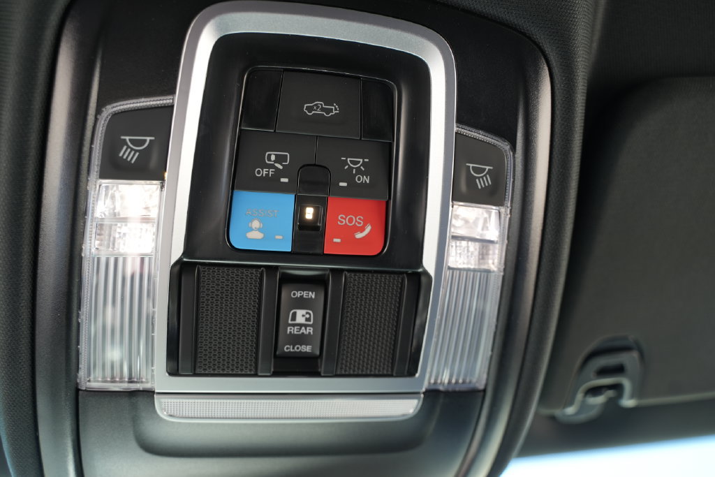 New 2027 RAM 1500 Rebel w/ Rebel Level 2 Equipment Group AWD/4WD image 33