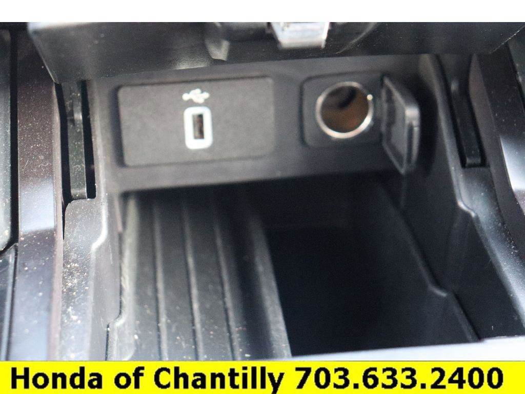 Used 2018 Ford Explorer Limited image 18