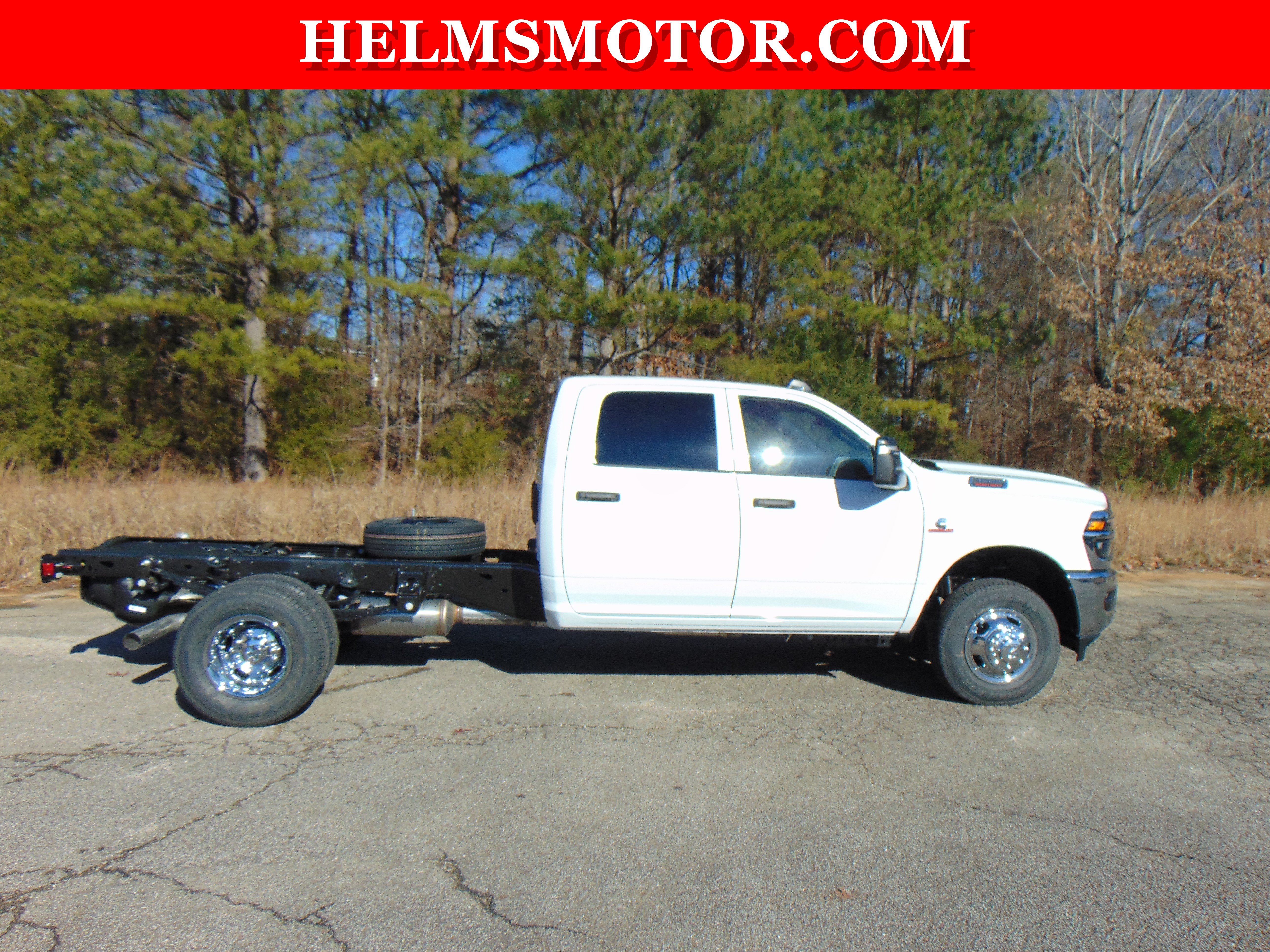 New 2026 RAM 3500 Tradesman w/ Chrome Appearance Group A AWD/4WD image 15