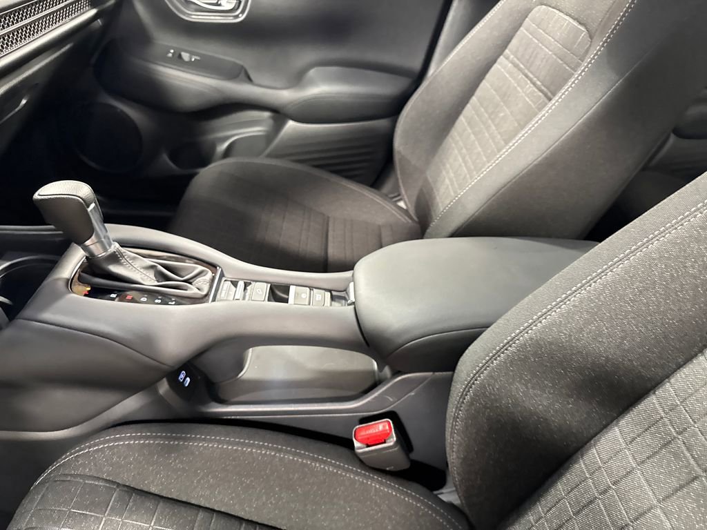 Used 2024 Honda HR-V LX image 25