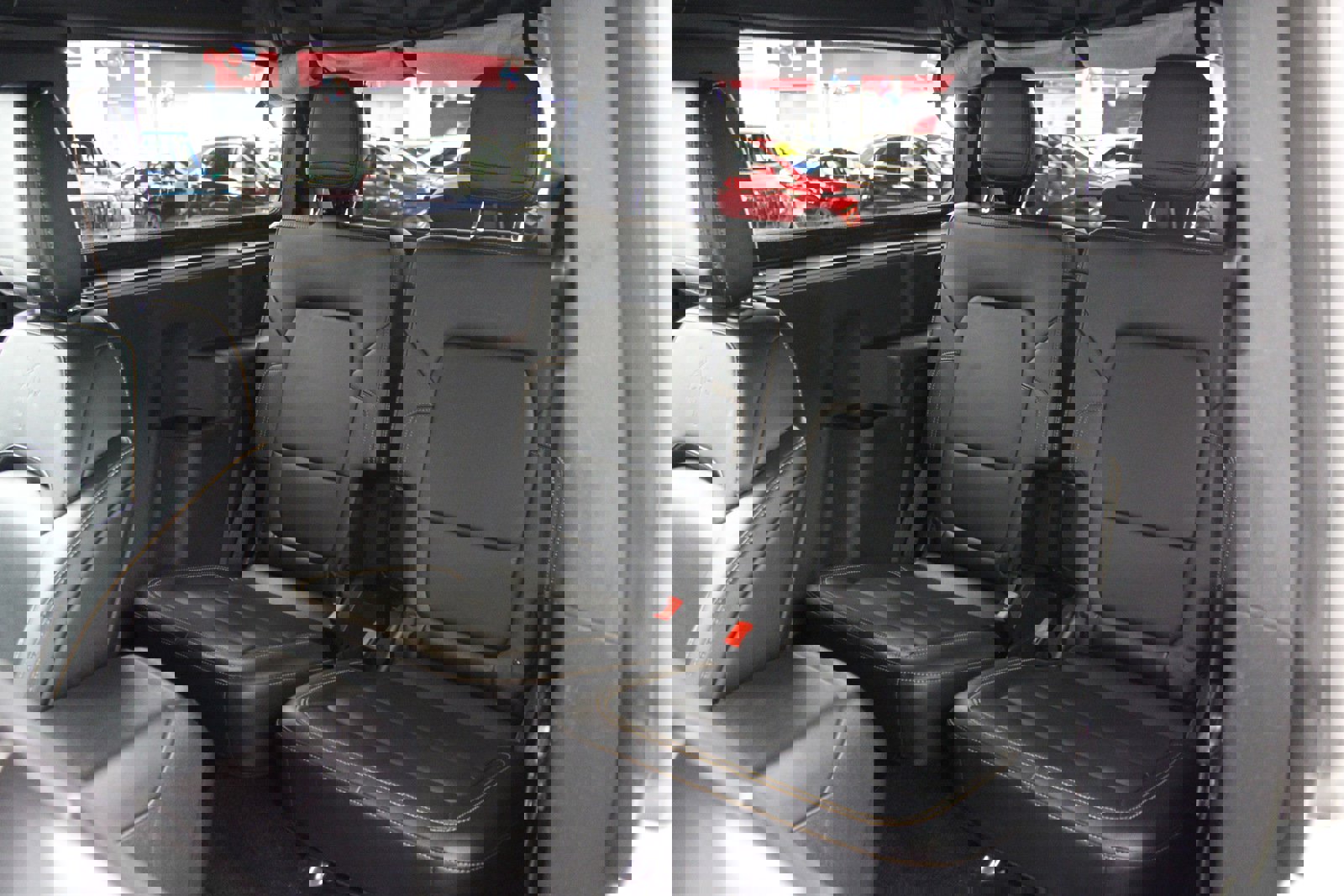 Used 2023 Ford Bronco Badlands image 32