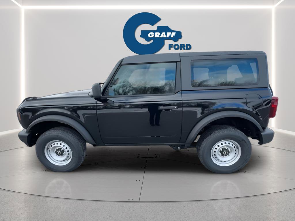 New 2025 Ford Bronco 2-Door image 2