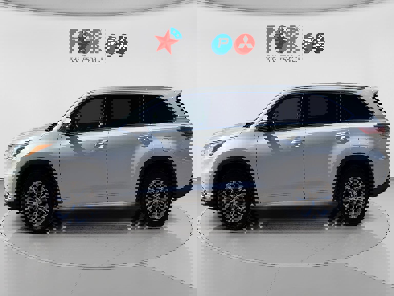 Used 2015 Toyota Highlander XLE image 2