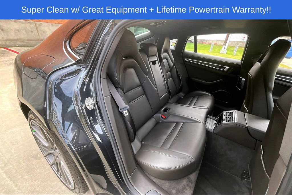 Used 2023 Porsche Panamera Platinum Edition image 35