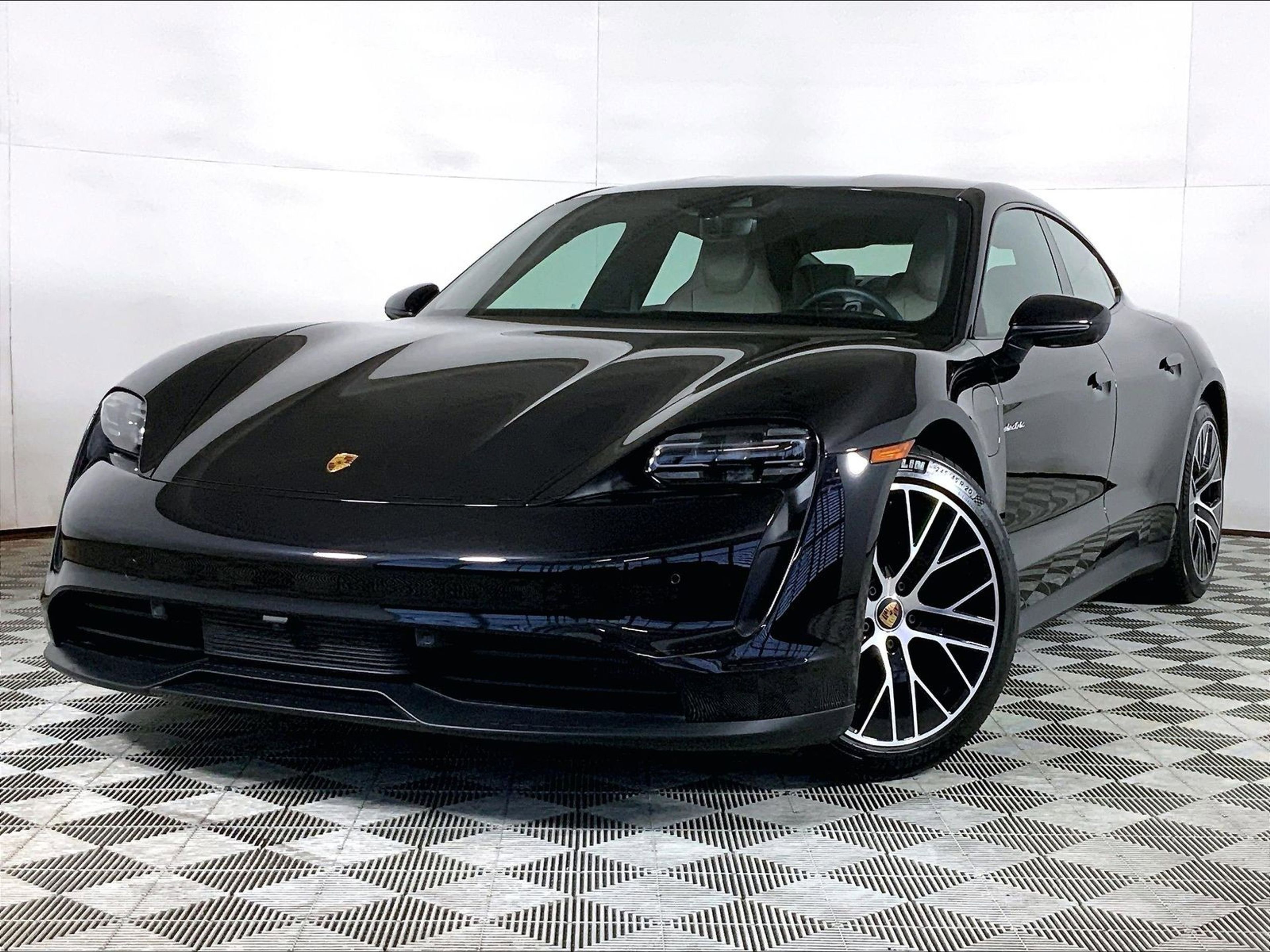 Certified 2022 Porsche Taycan
