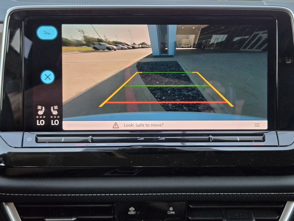 New 2026 Volkswagen Atlas SE FWD image 17