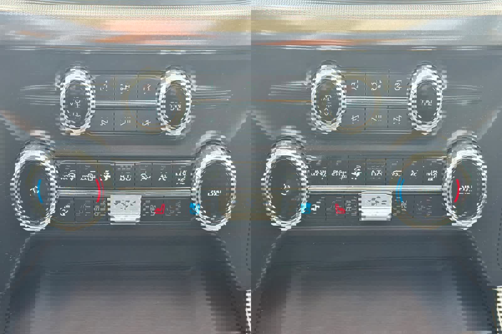 Used 2024 Ford F150 Platinum w/ Equipment Group 702A High image 20