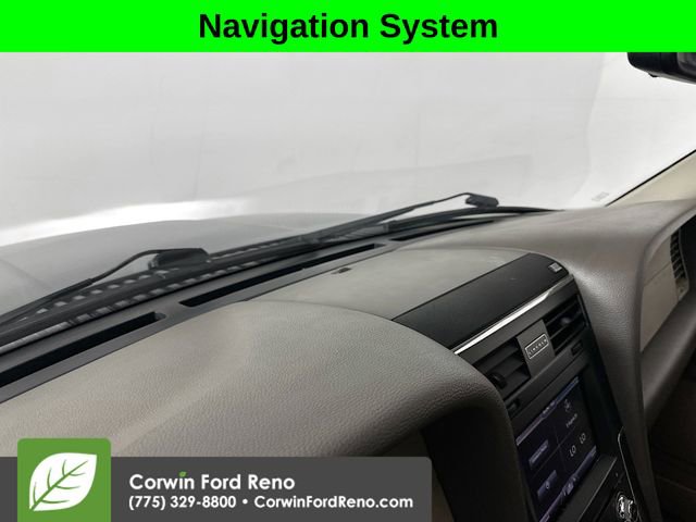 Used 2015 Lincoln Navigator L 2WD image 9