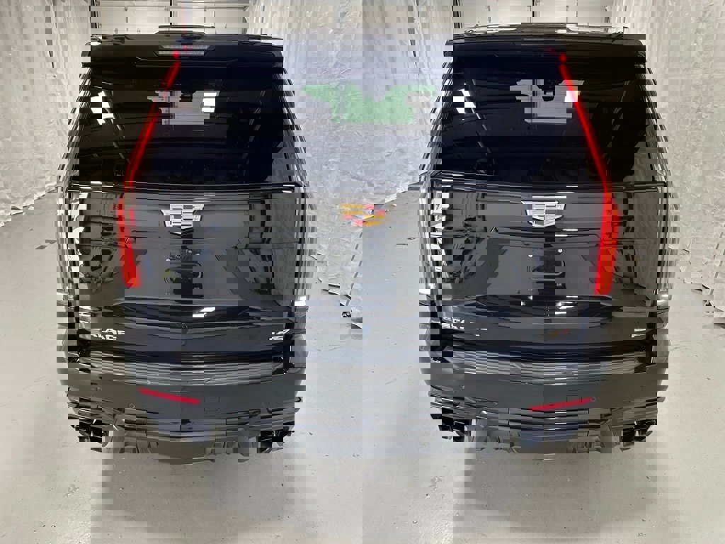 Used 2025 Cadillac Escalade V image 6