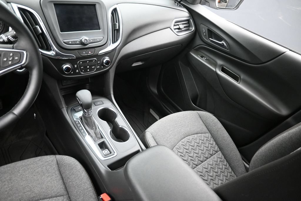 Used 2024 Chevrolet Equinox LT AWD/4WD image 15