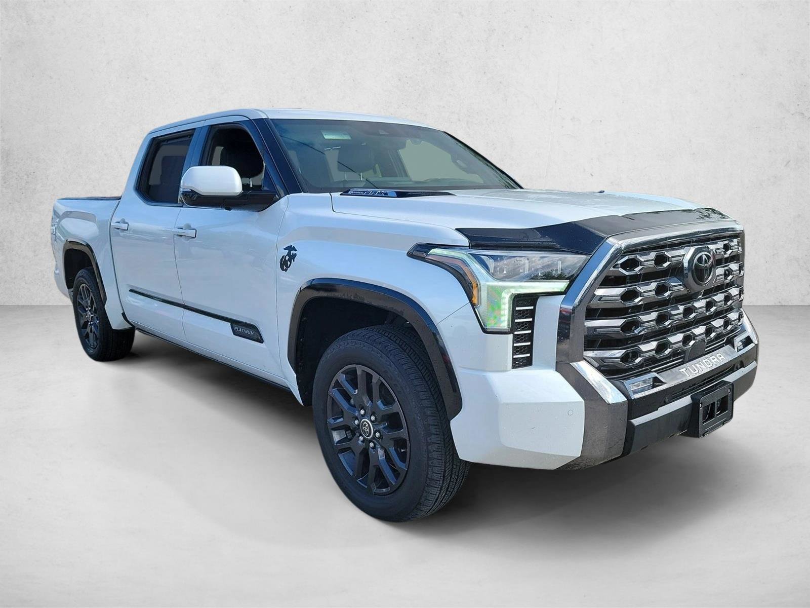 Used 2023 Toyota Tundra Platinum w/ Advanced Package AWD/4WD image 3