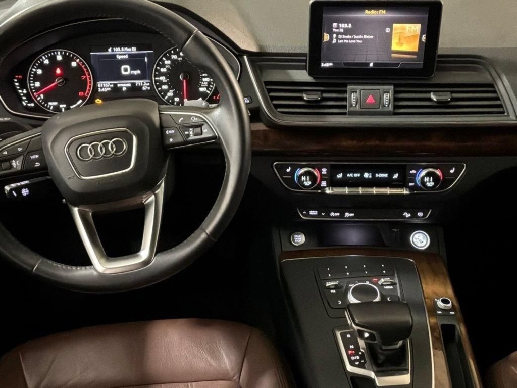 Used 2018 Audi Q5 2.0T Premium Plus w/ Convenience Package AWD/4WD image 18