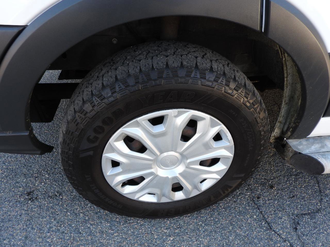 Used 2016 Ford Transit 250 250 Van Low Roof 60/40 Pass.13 w/ Exterior Upgrade Package image 14