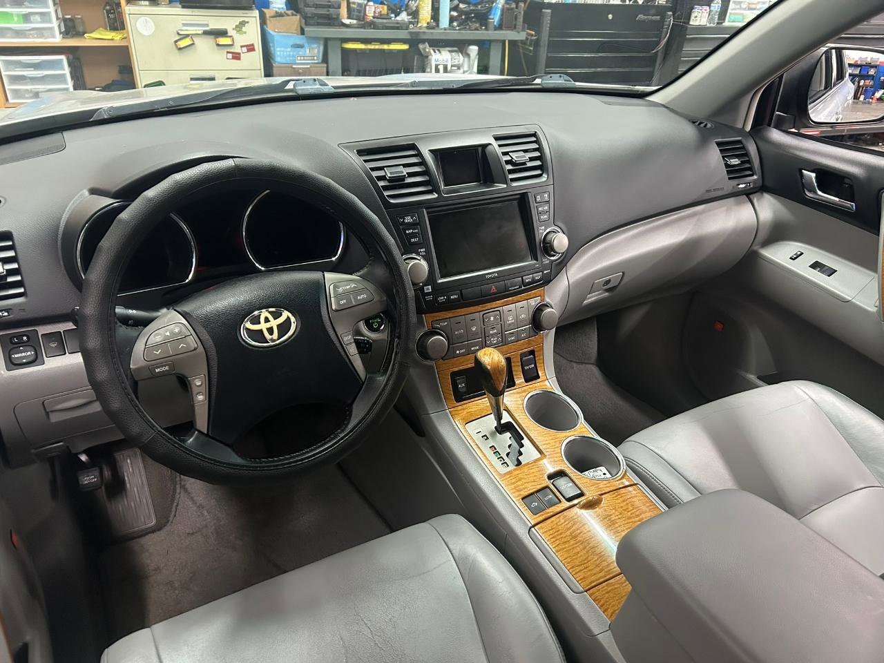 Used 2008 Toyota Highlander Limited AWD/4WD image 14