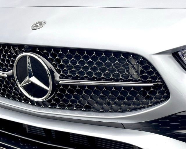 New 2026 Mercedes-Benz CLA 250 4MATIC image 3