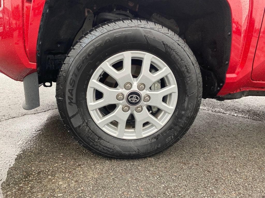 Used 2025 Toyota Tacoma SR5 RWD image 3