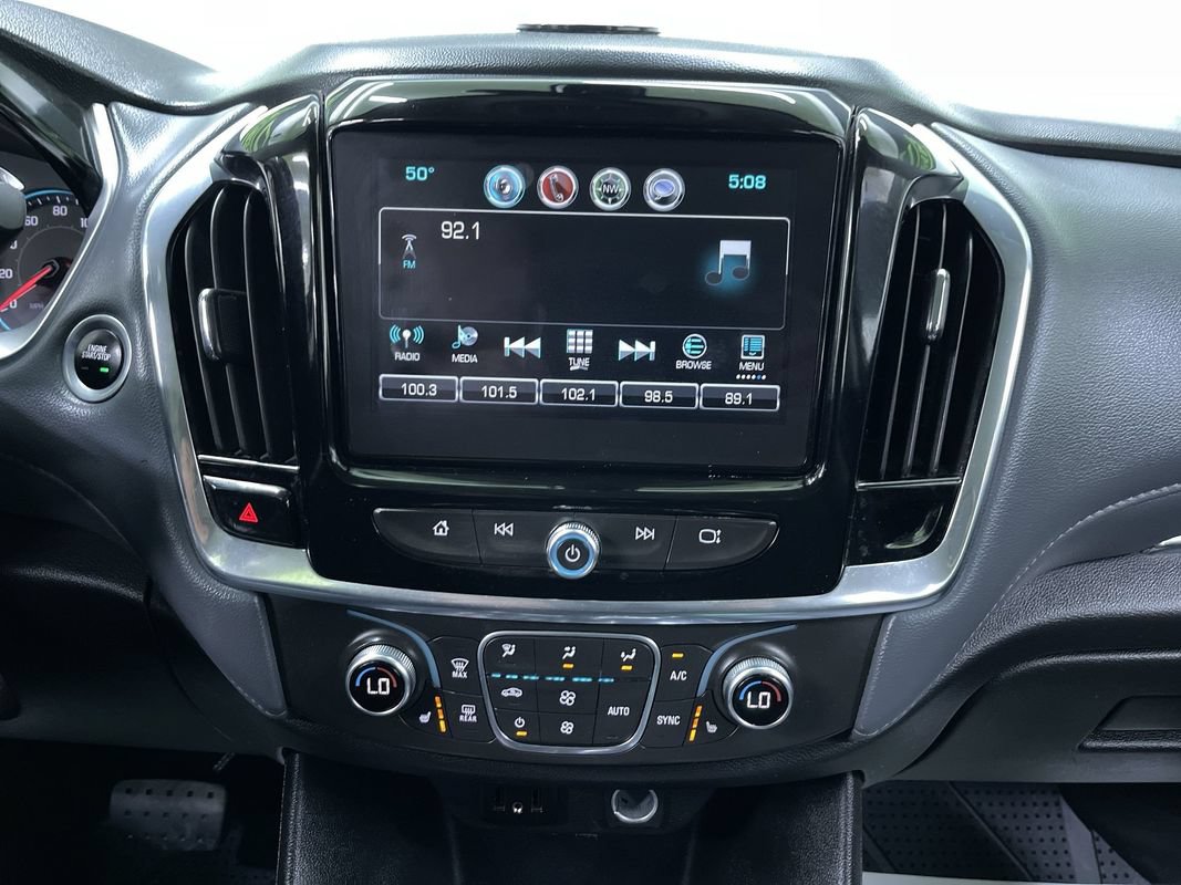 Used 2019 Chevrolet Traverse LT w/ LPO, 'HIT The Road' Package FWD image 21