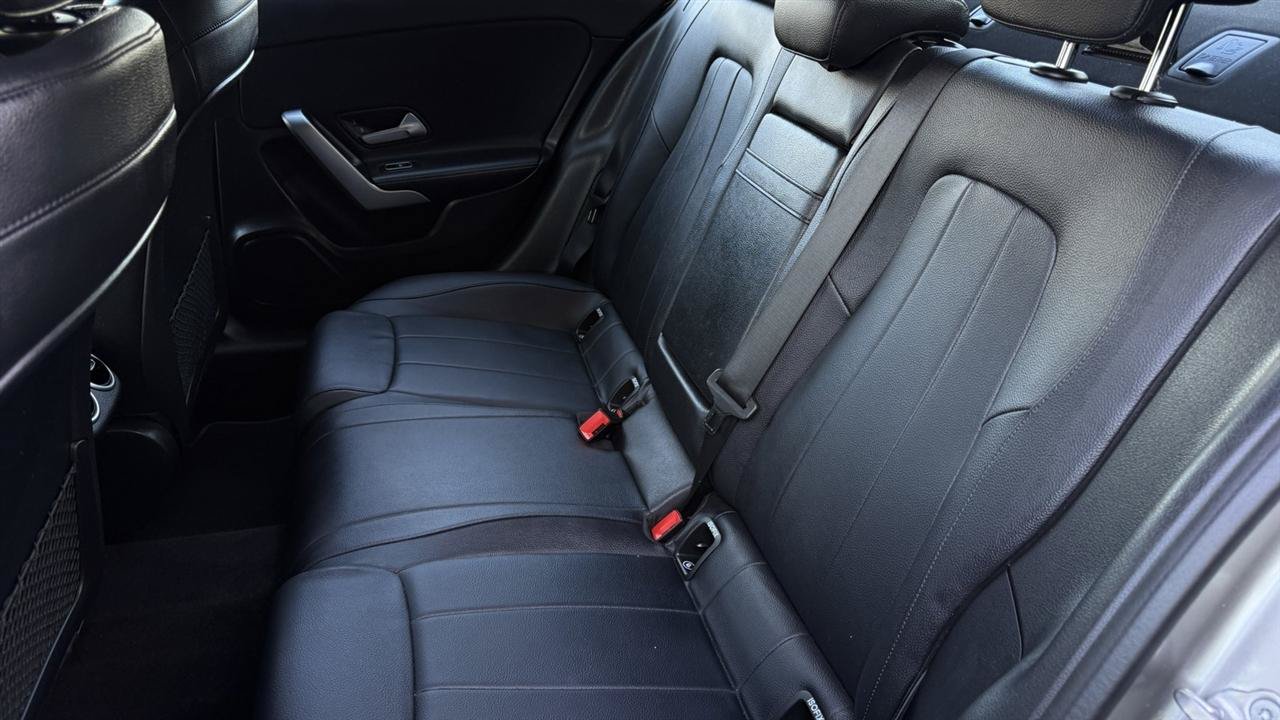 Used 2019 Mercedes-Benz A 220 4MATIC image 33