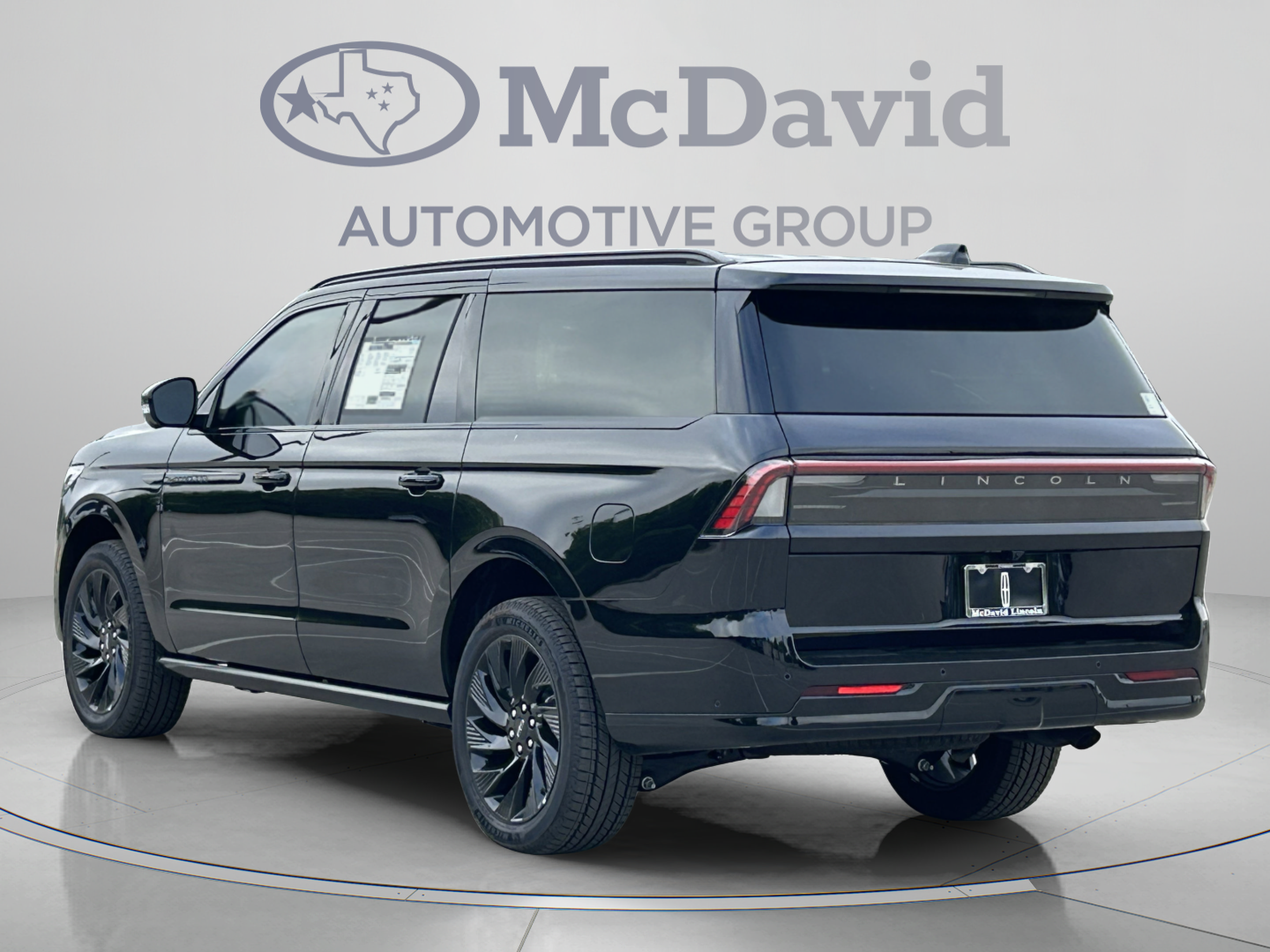 New 2025 Lincoln Navigator L Reserve w/ Jet Appearance Package AWD/4WD image 5