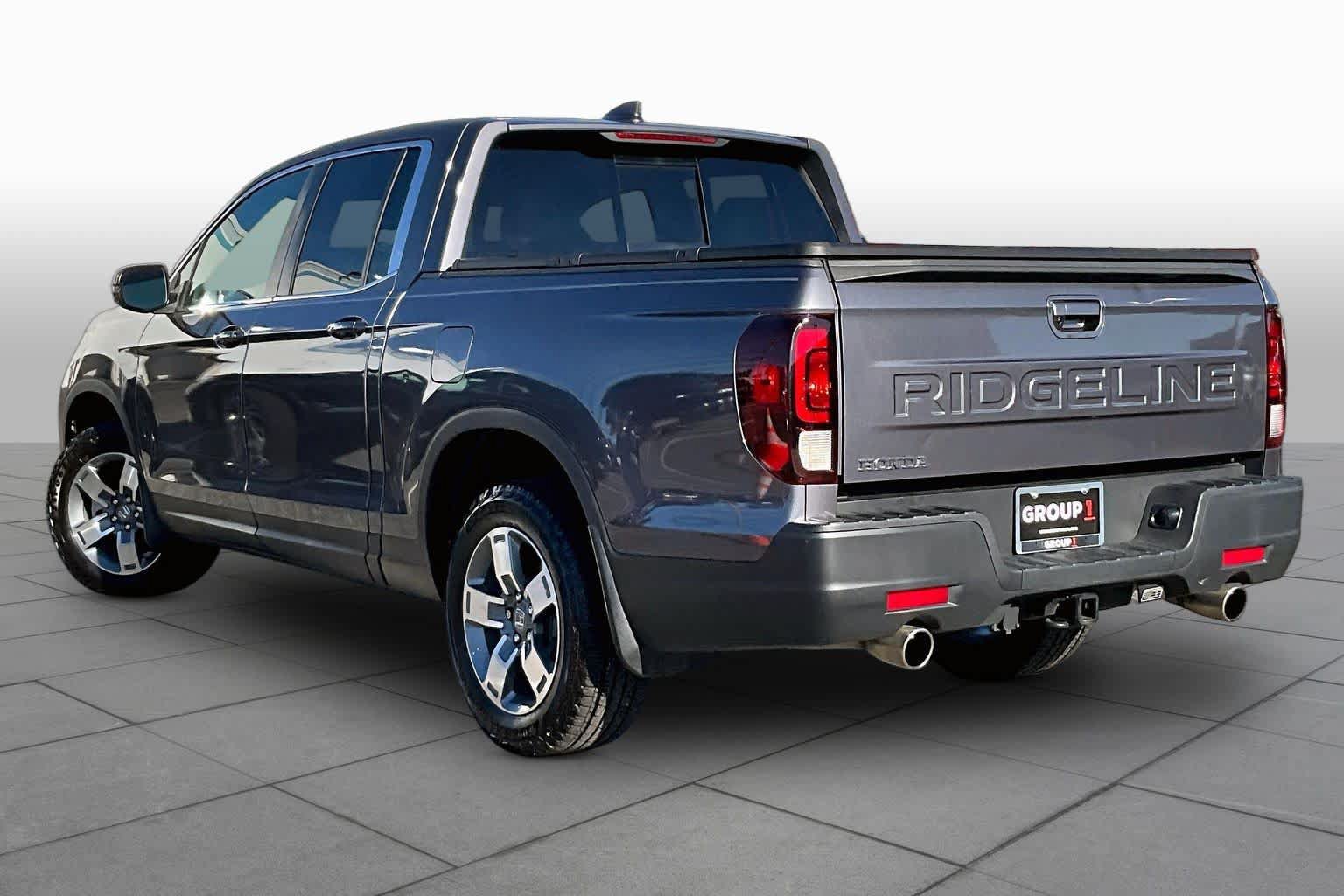 Certified 2025 Honda Ridgeline RTL image 11
