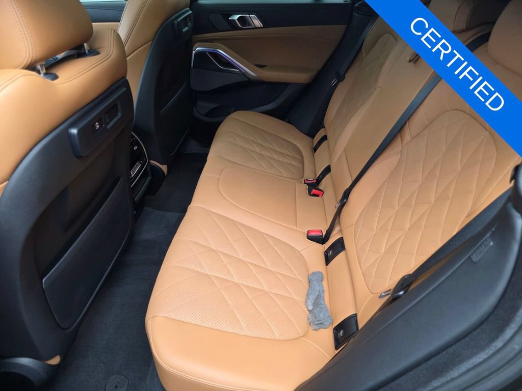 Used 2023 BMW X6 xDrive40i w/ M Sport Package AWD/4WD image 12