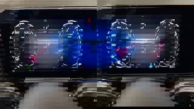 Certified 2025 Mercedes-Benz GLA 250 4MATIC image 18