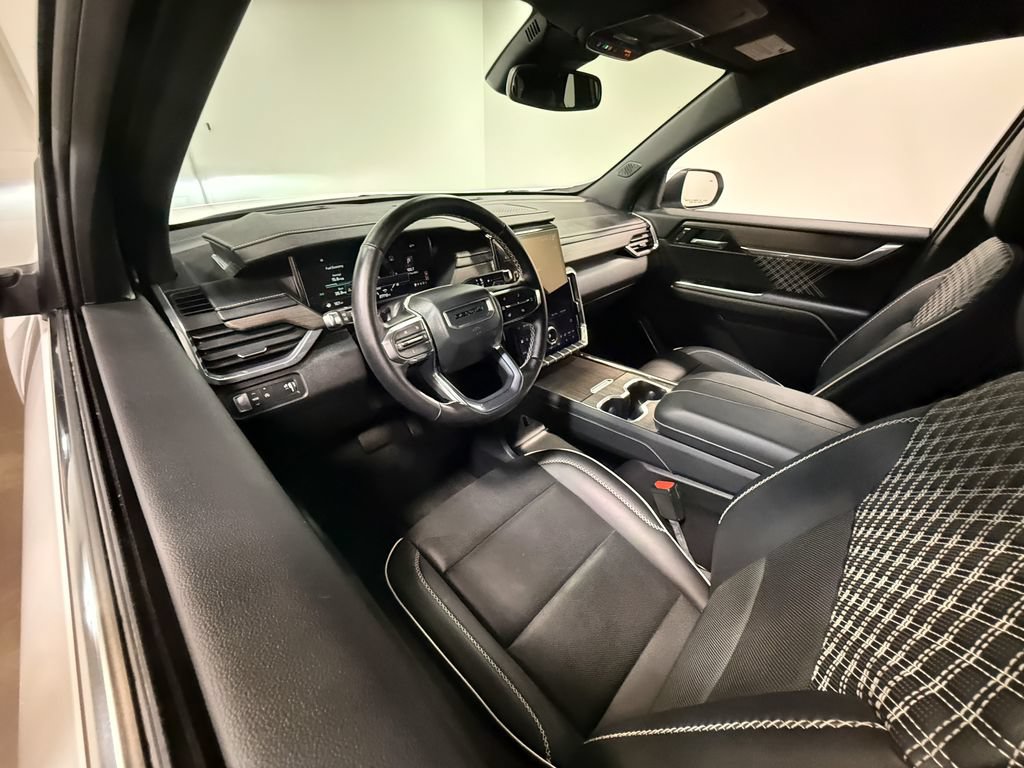 Used 2024 GMC Acadia Denali w/ LPO, Floor Liner Package FWD image 60
