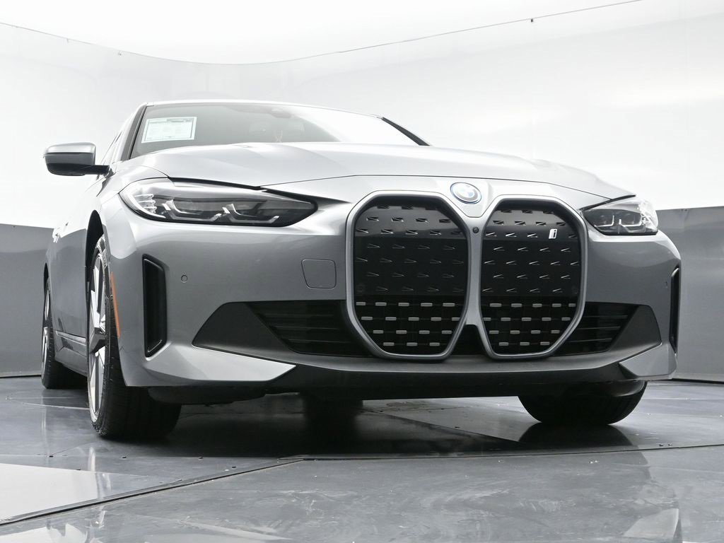 Used 2023 BMW i4 eDrive35 w/ Premium Package image 49
