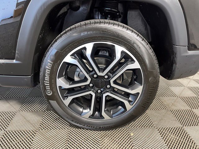 Used 2022 Jeep Compass Limited AWD/4WD image 11