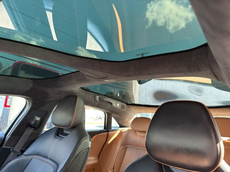Used 2022 Lucid Air Grand Touring AWD/4WD image 19
