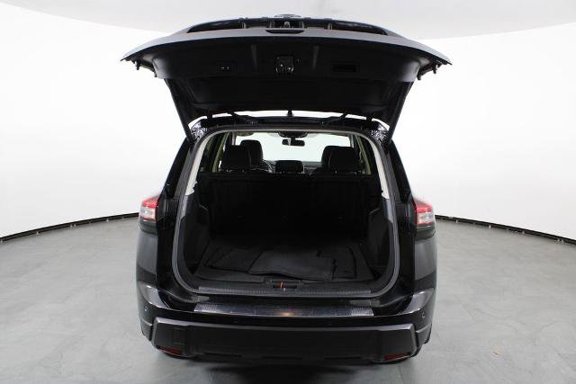 Certified 2024 Nissan Rogue SV w/ SV Premium Package FWD image 17